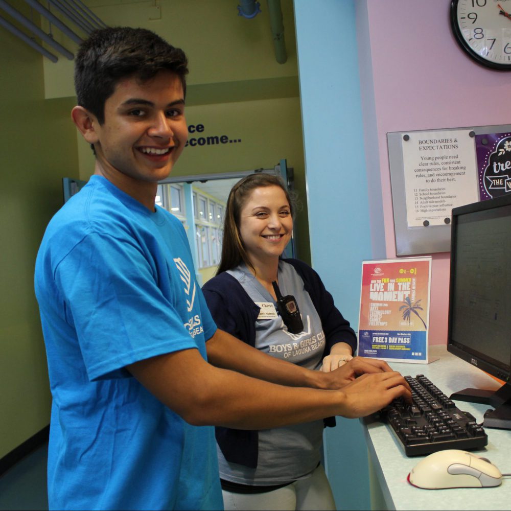 Young Leaders logging in at the Canyon Enrichment Center